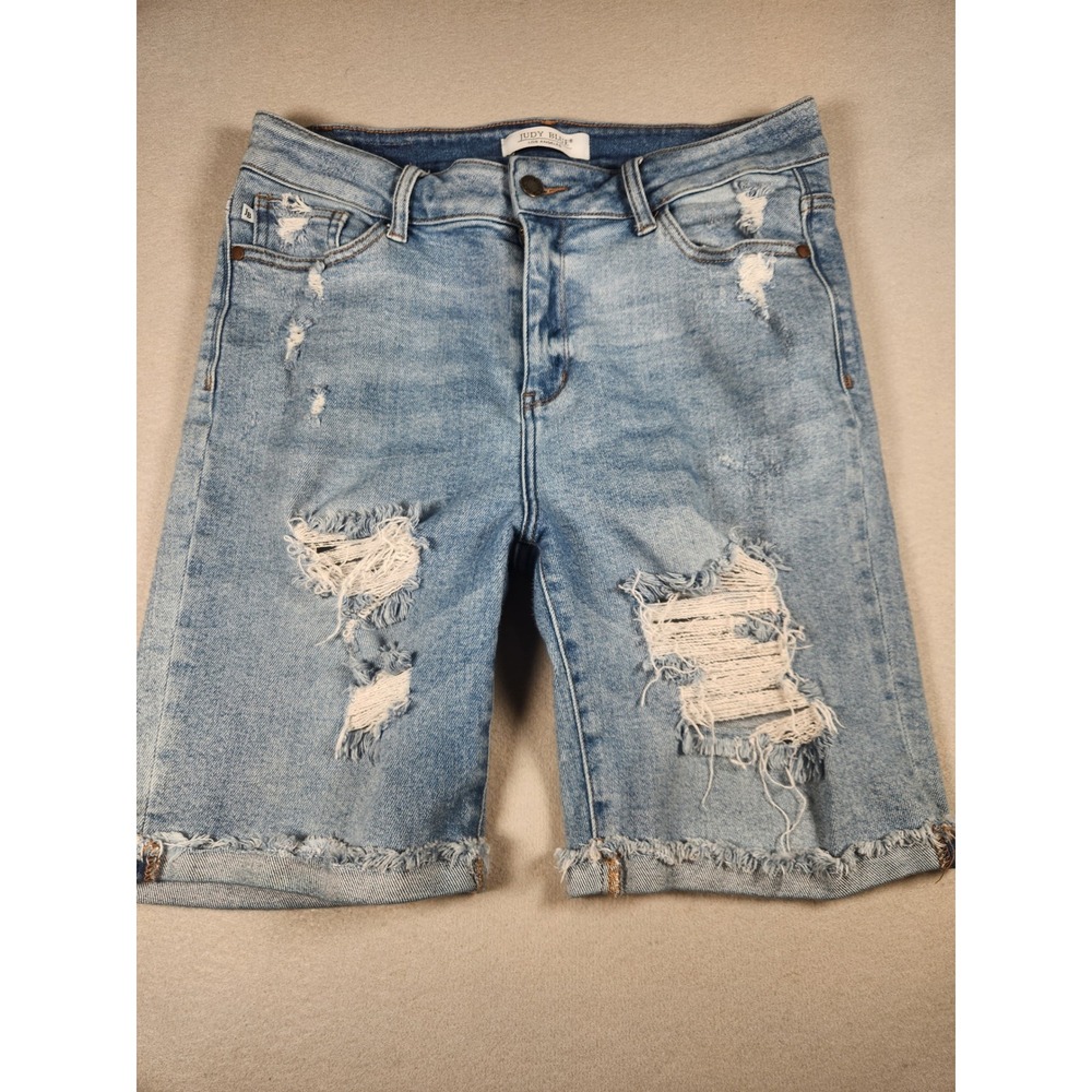 Judy Blue Distressed Denim Shorts Light Wash Frayed Hem XL High Rise Bermuda